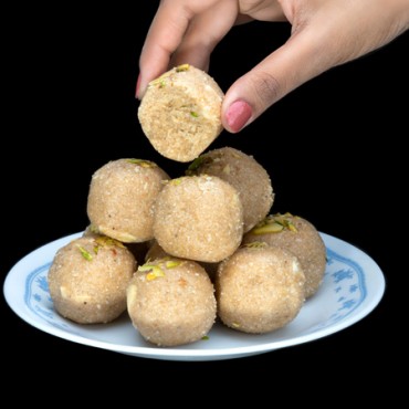 Rawa Laddoo